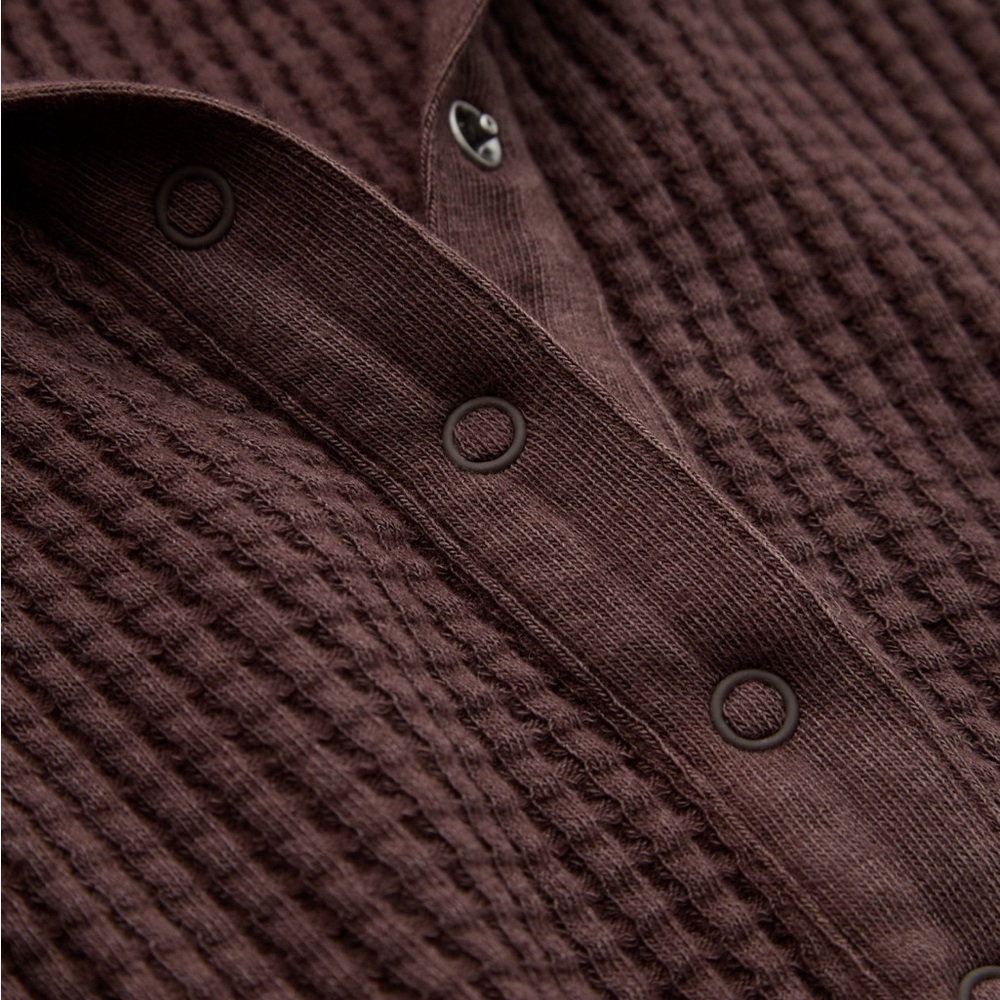Aerie Offline Dark Brown Waffle Henley Size S Never Worn - Picture 6 of 6